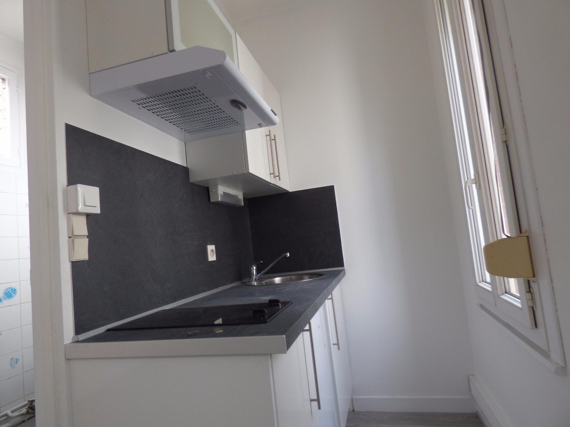 Immo80 – L'immobilier à Amiens et dans la Somme-STUDIO COLISEUM CENTRE VILLE AMIENS