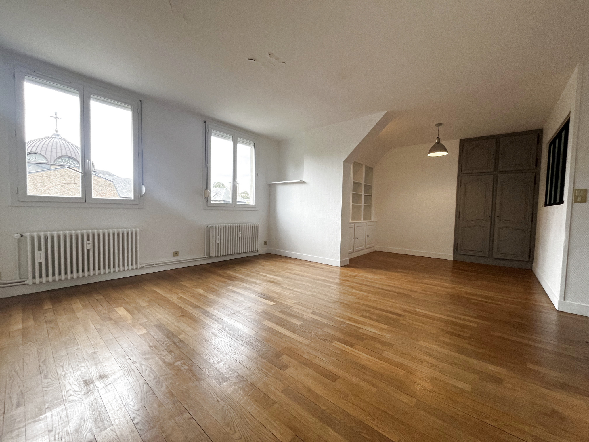 Immo80 – L'immobilier à Amiens et dans la Somme-APPARTEMENT T5 HENRIVILLE/ST-ANNE 100 m2