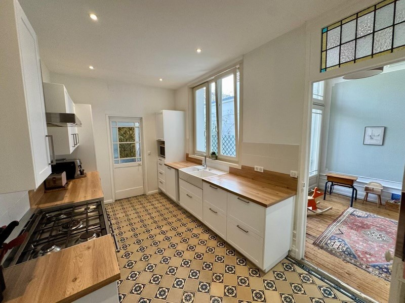 Immo80 – L'immobilier à Amiens et dans la Somme-Grande maison (255m2) avec garage entre le centre ville et les hortillonnages