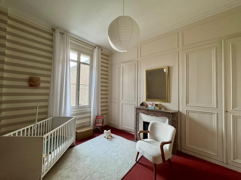 Immo80 – L'immobilier à Amiens et dans la Somme-Grande maison (255m2) avec garage entre le centre ville et les hortillonnages