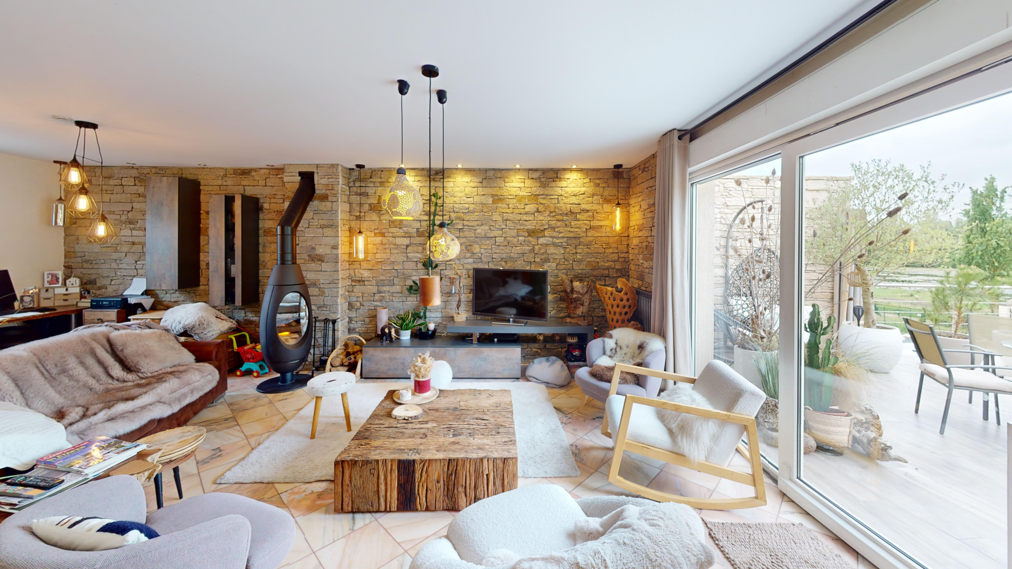 Immo80 – L'immobilier à Amiens et dans la Somme-Argœuves – Maison 4 chbs, écrin verdoyant, piscine – vue imprenable