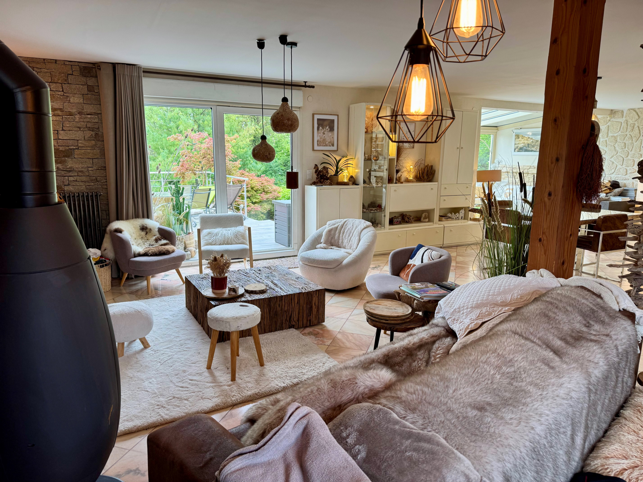 Immo80 – L'immobilier à Amiens et dans la Somme-Argœuves – Maison 4 chbs, écrin verdoyant, piscine – vue imprenable