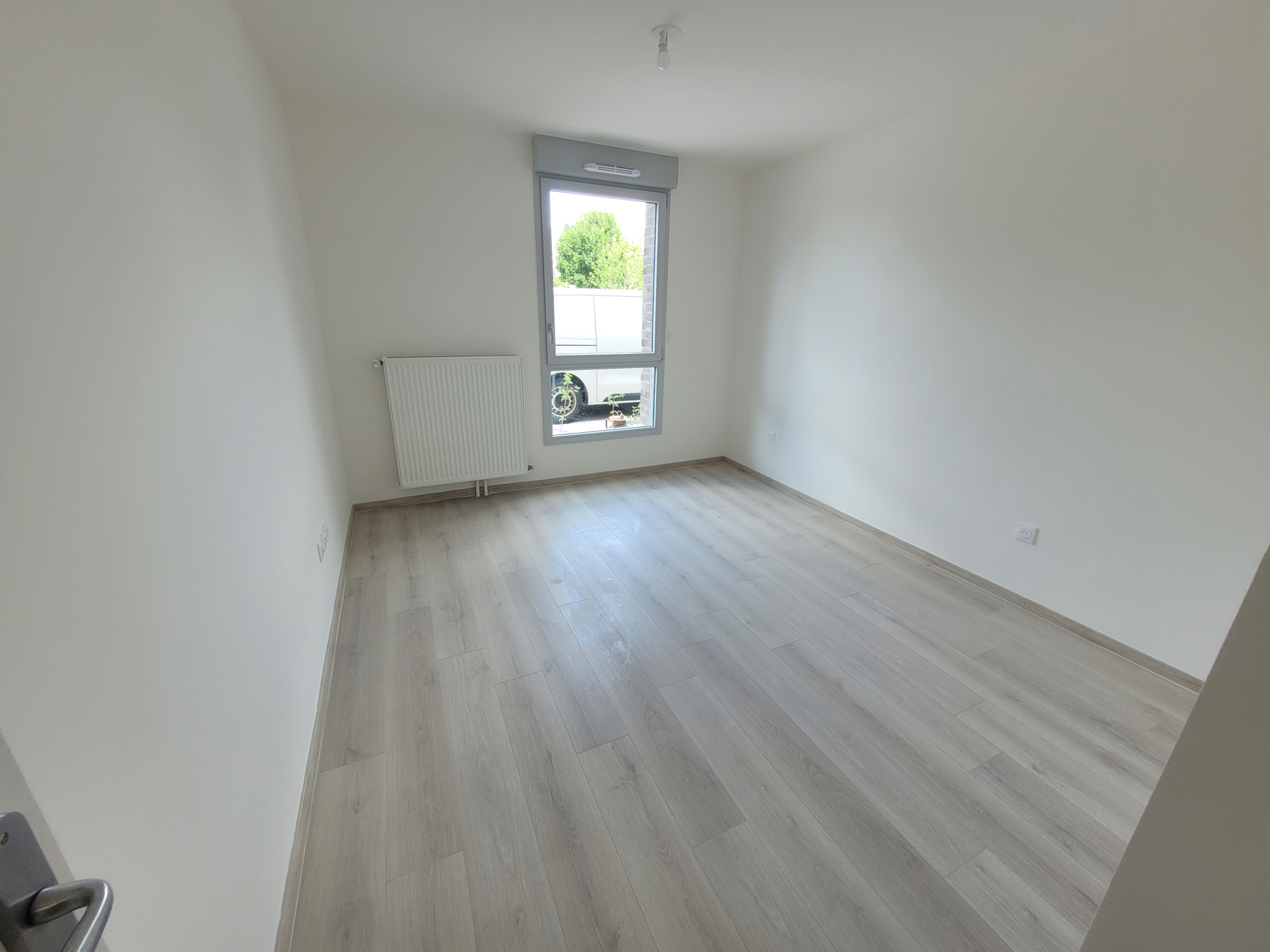Immo80 – L'immobilier à Amiens et dans la Somme-T3 AVEC TERASSE ET PARKING AMIENS SUD