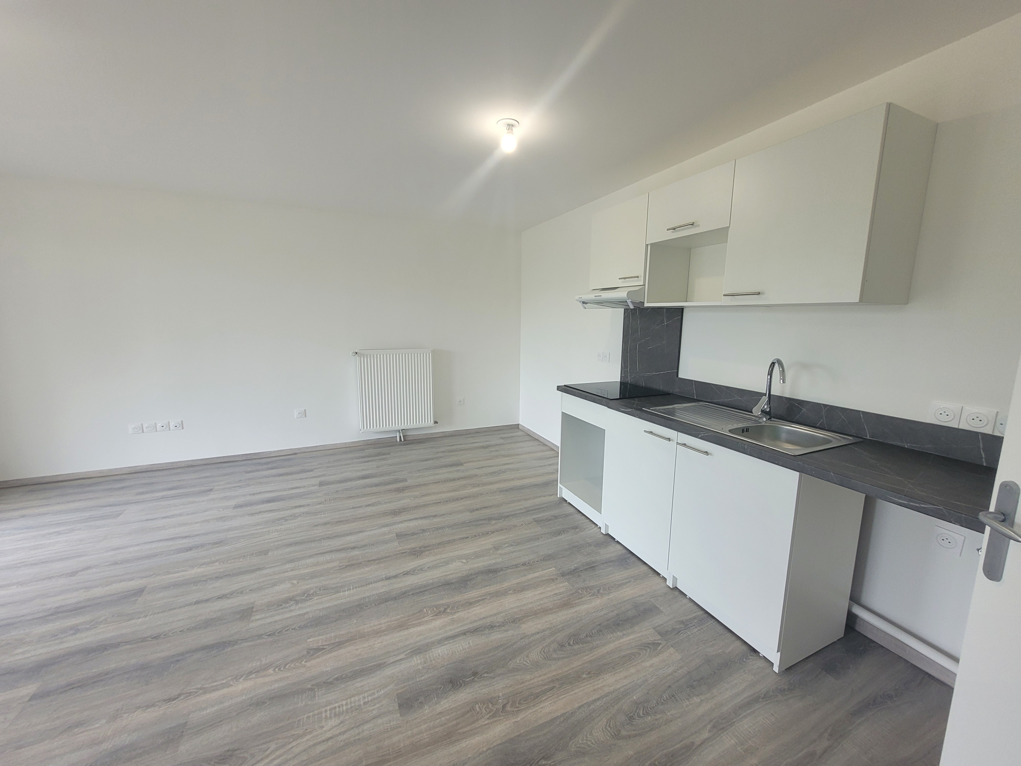Immo80 – L'immobilier à Amiens et dans la Somme-T3 AVEC TERRASSE ET PARKING AMIENS SUD