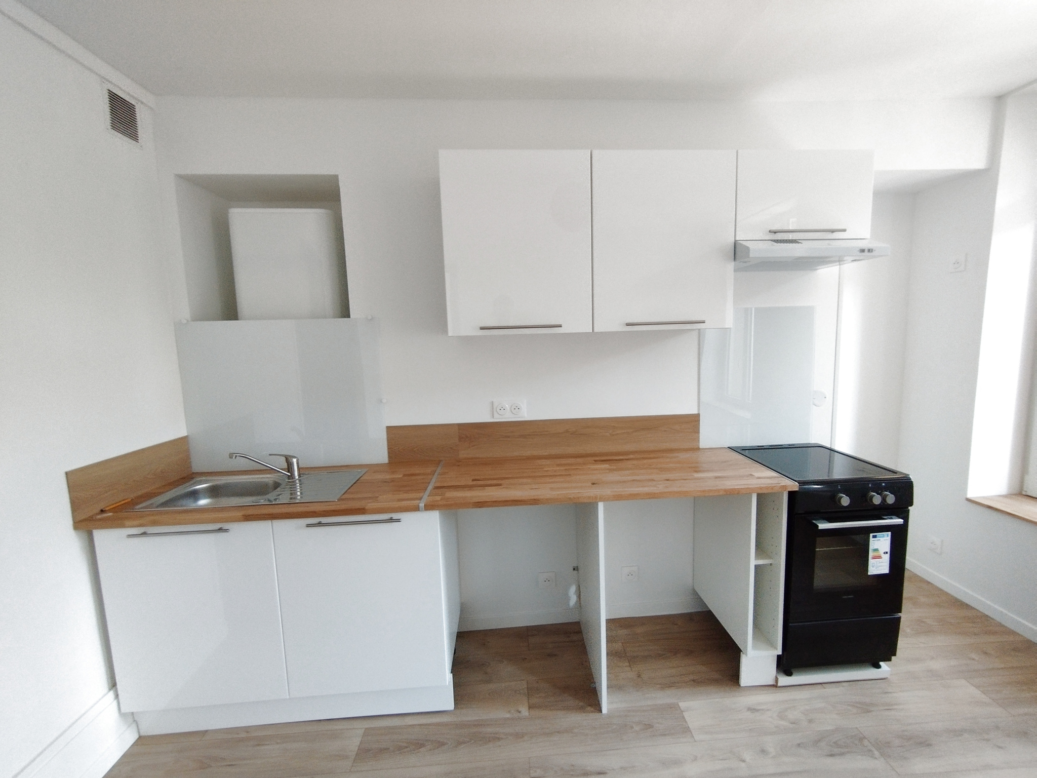 Immo80 – L'immobilier à Amiens et dans la Somme-489G/2 – Appartement T3 Hypercentre AMIENS Parfait état.
