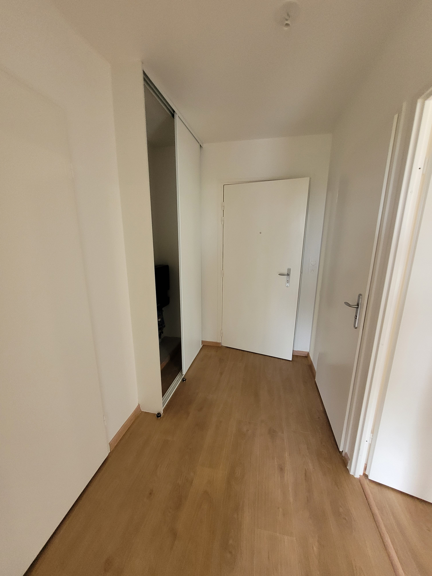 Immo80 – L'immobilier à Amiens et dans la Somme-T2 AVEC LOGGIA ET PARKING AMIENS SUD