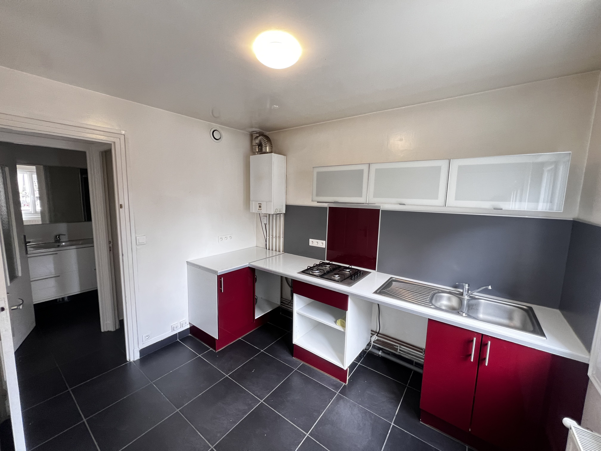 Immo80 – L'immobilier à Amiens et dans la Somme-T3 CENTRE VILLE AVEC GARAGE – AMIENS