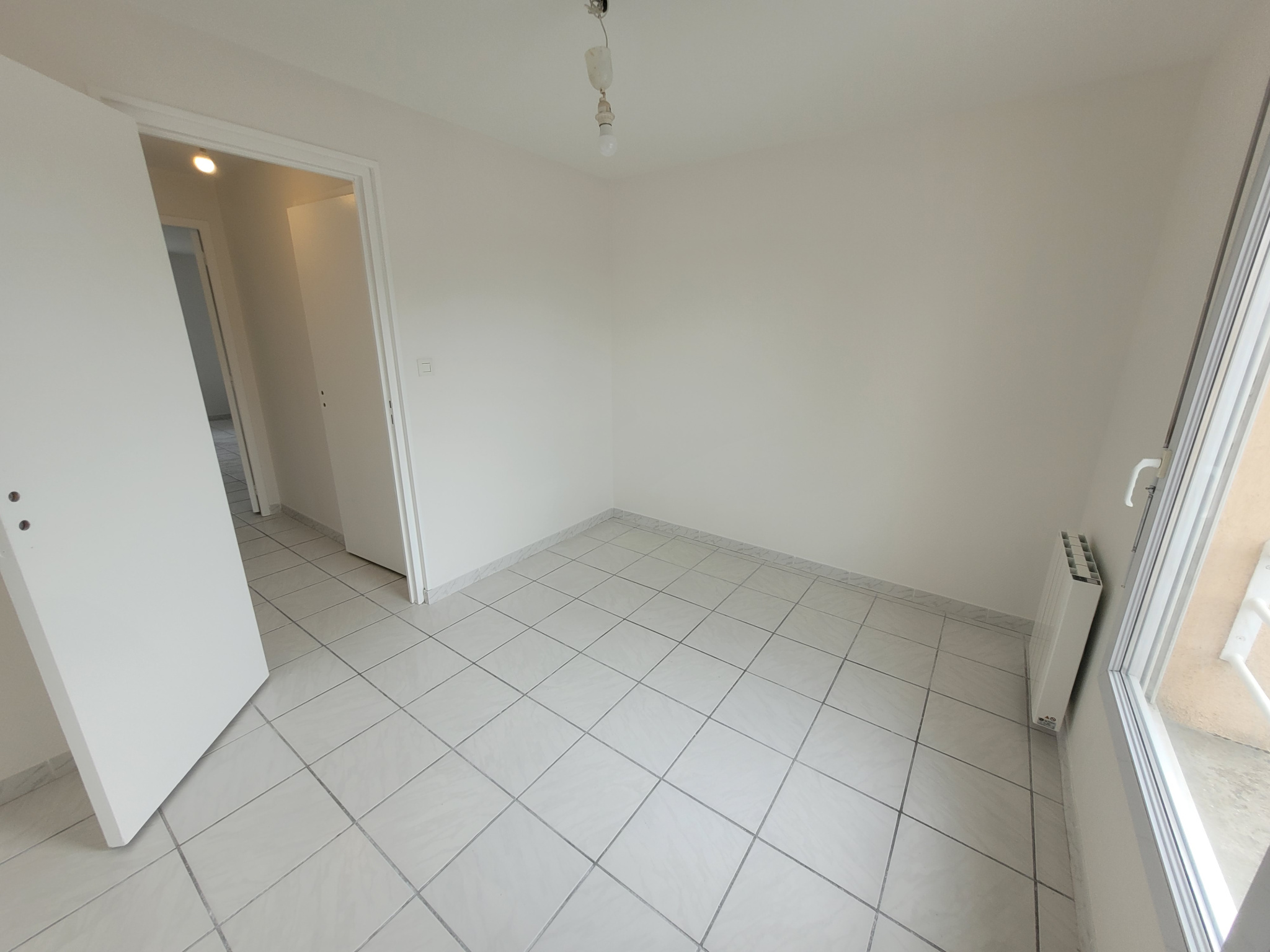 Immo80 – L'immobilier à Amiens et dans la Somme-T2 DE 32 M2 PROCHE CITE SCOLAIRE