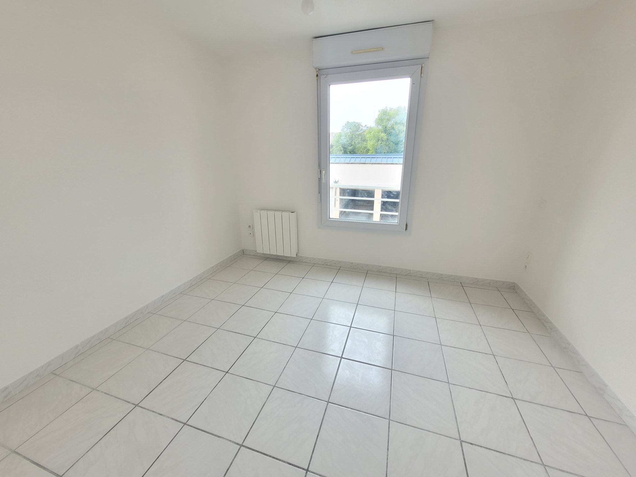 Immo80 – L'immobilier à Amiens et dans la Somme-T2 DE 32 M2 PROCHE CITE SCOLAIRE