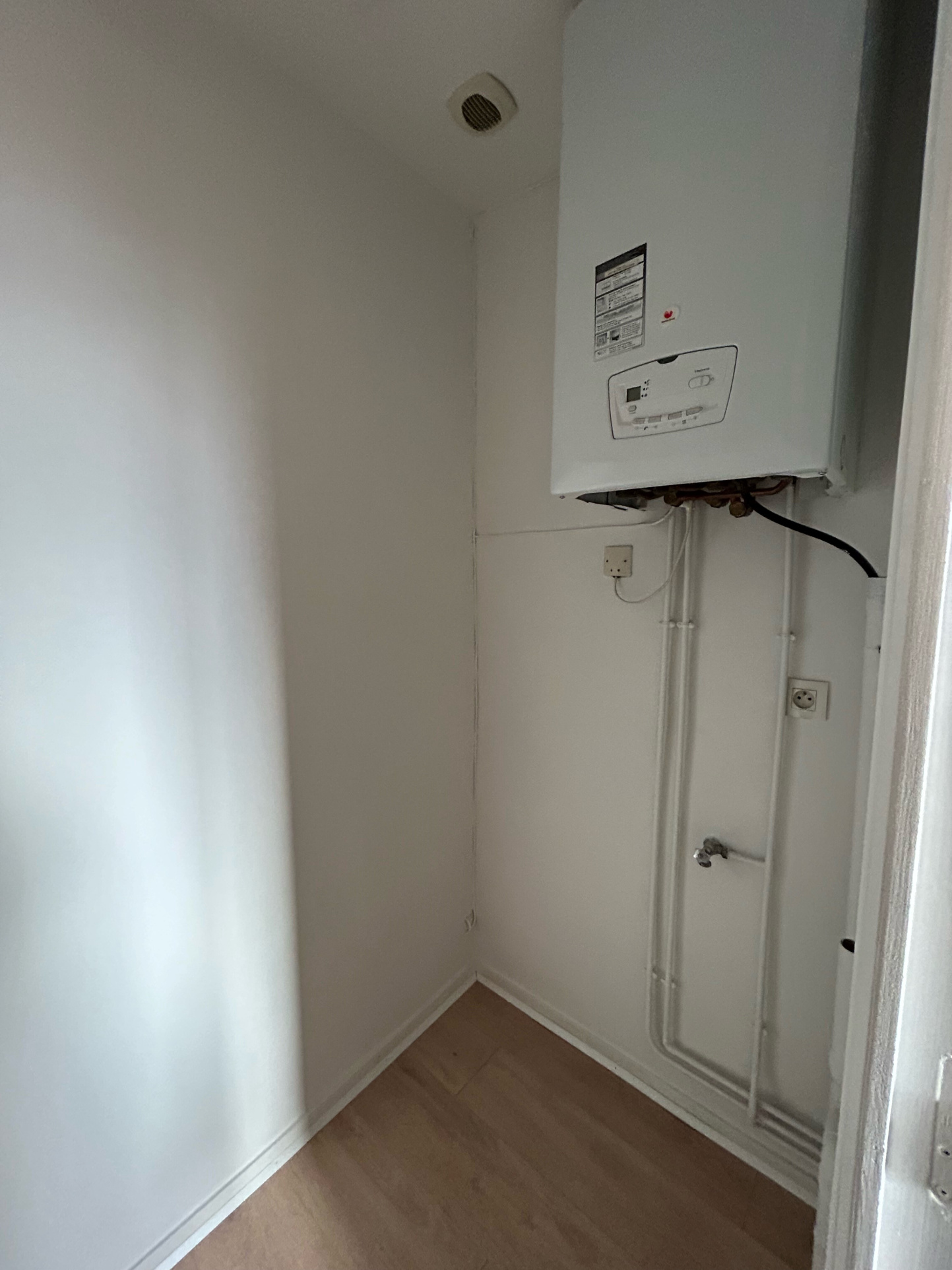 Immo80 – L'immobilier à Amiens et dans la Somme-GRAND TYPE 1 CENTRE VILLE AMIENS