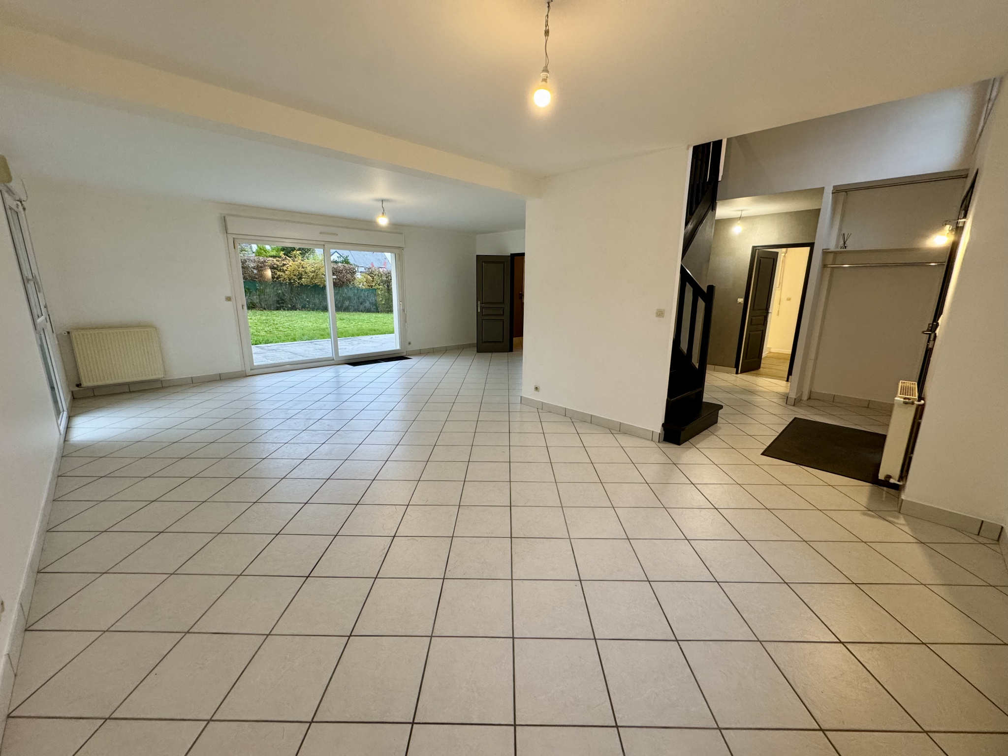 Immo80 – L'immobilier à Amiens et dans la Somme-Vallée des Vignes – Pavillon 4 chambres – 150m2 – sous-sol complet –...