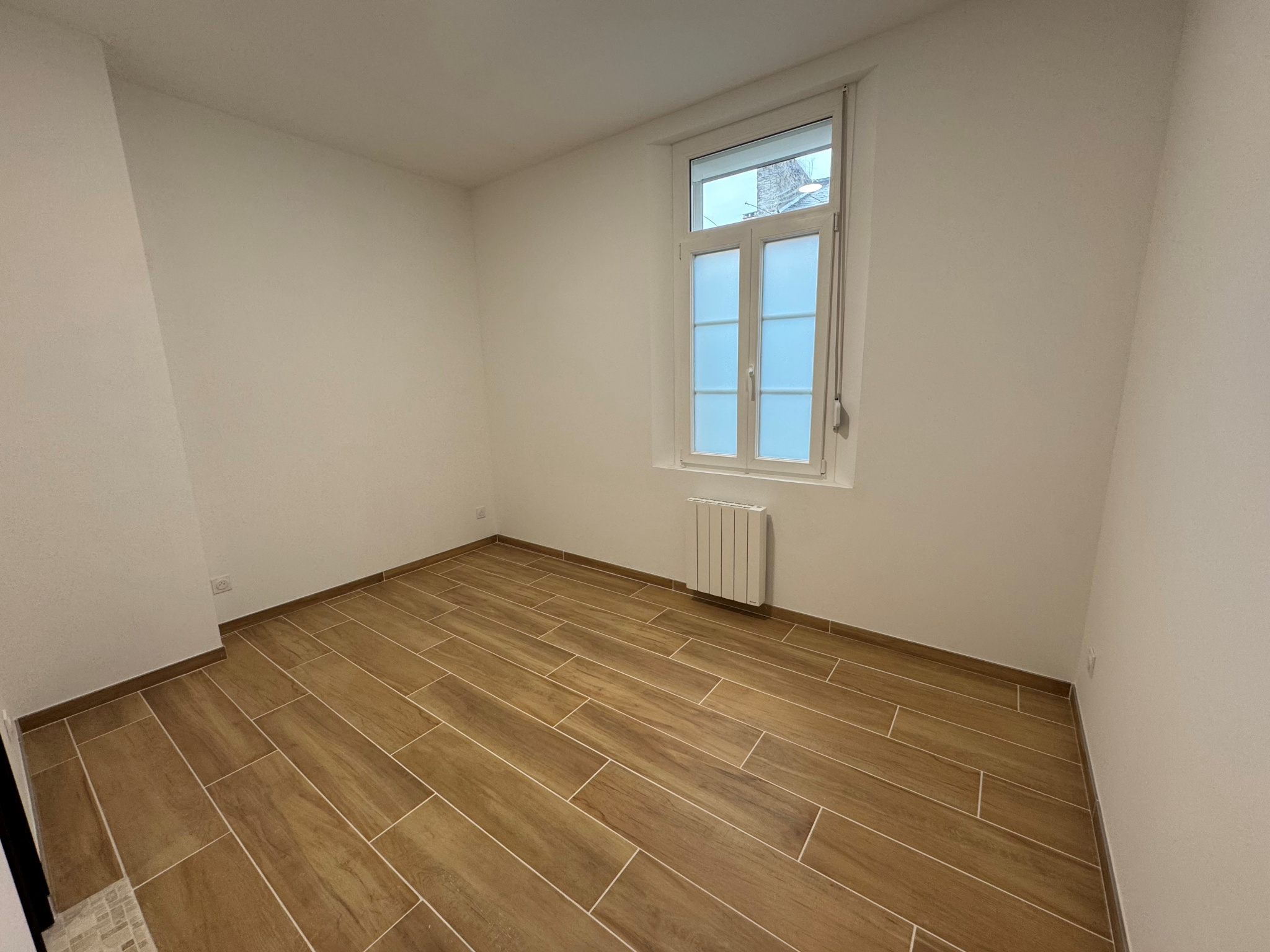 Immo80 – L'immobilier à Amiens et dans la Somme-Hyper centre-ville – T2 44m2 – ENTIEREMENT rénové