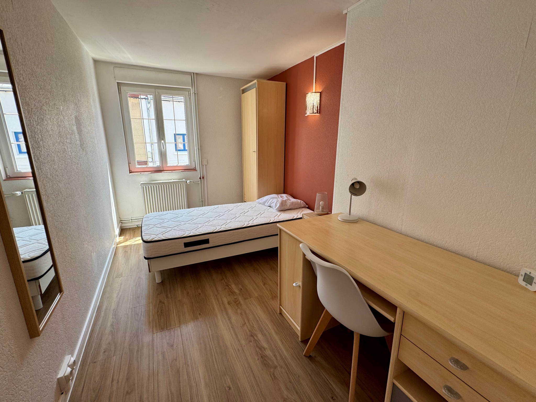 Immo80 – L'immobilier à Amiens et dans la Somme-Saint-Roch – Amiénoise 106m2 4/5 chbs – cour