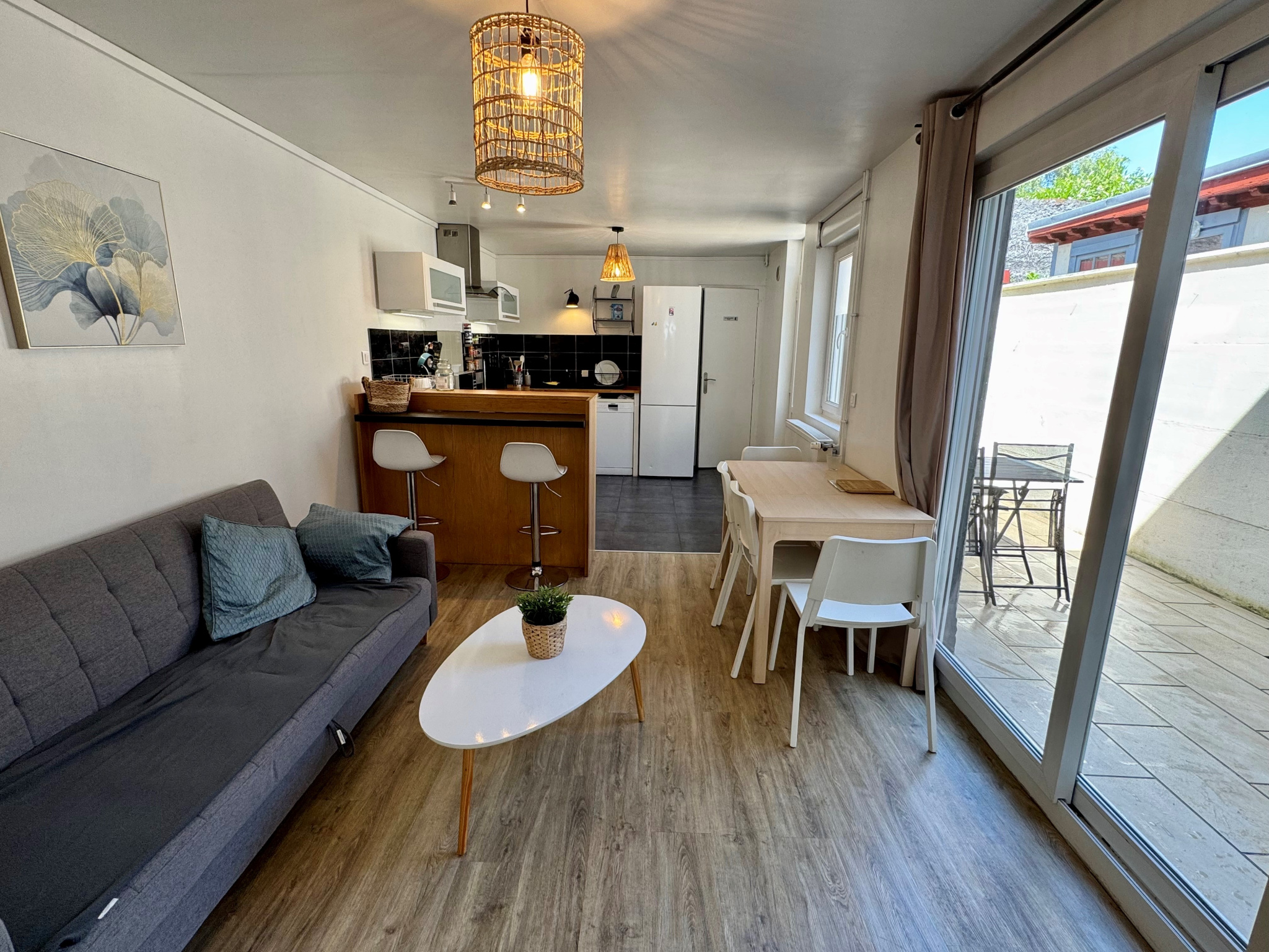 Immo80 – L'immobilier à Amiens et dans la Somme-Saint-Roch – Amiénoise 106m2 4/5 chbs – cour