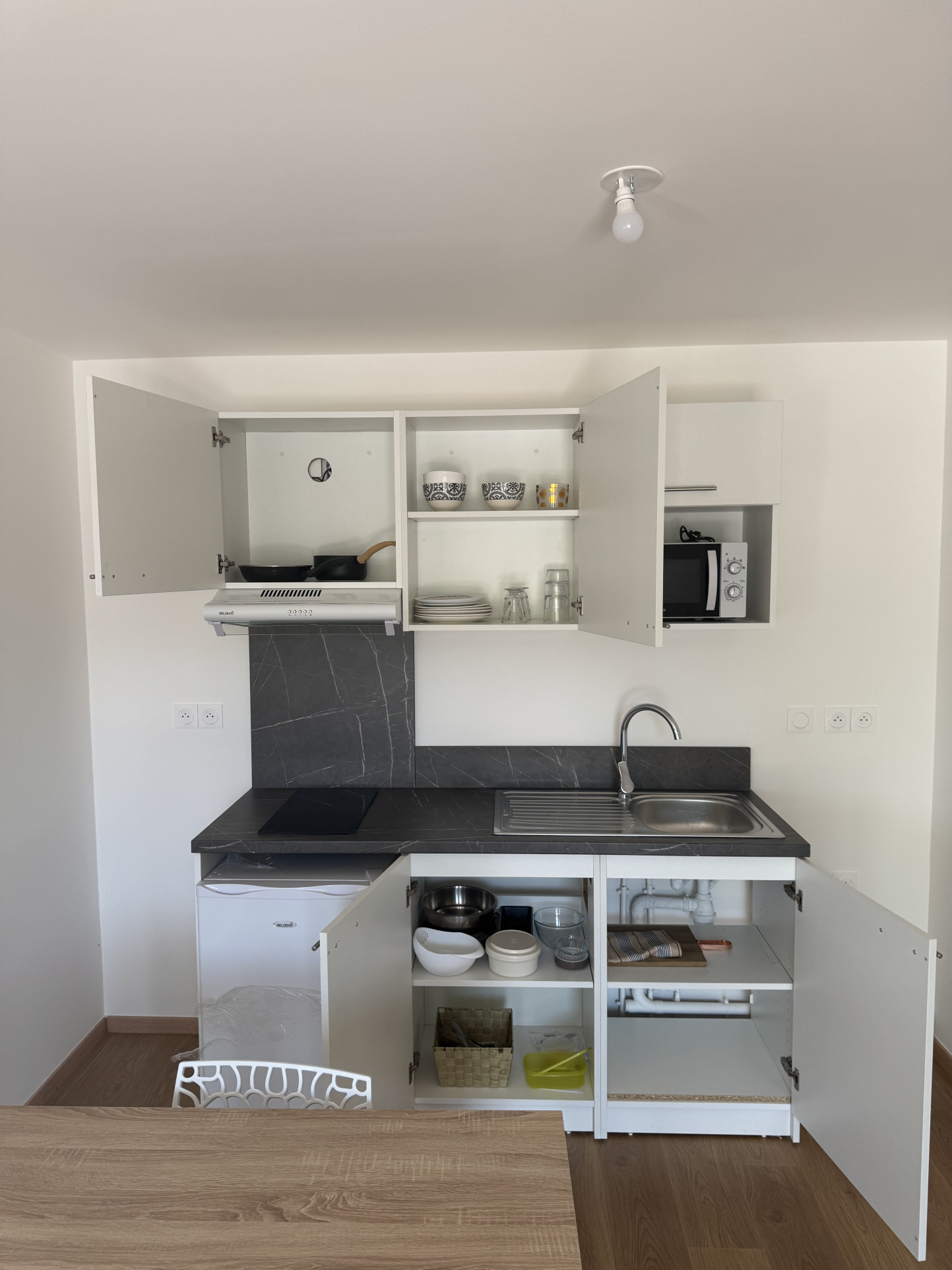 Immo80 – L'immobilier à Amiens et dans la Somme-T2 MEUBLÉ NEUF AVEC TERRASSE ET PARKING AMIENS