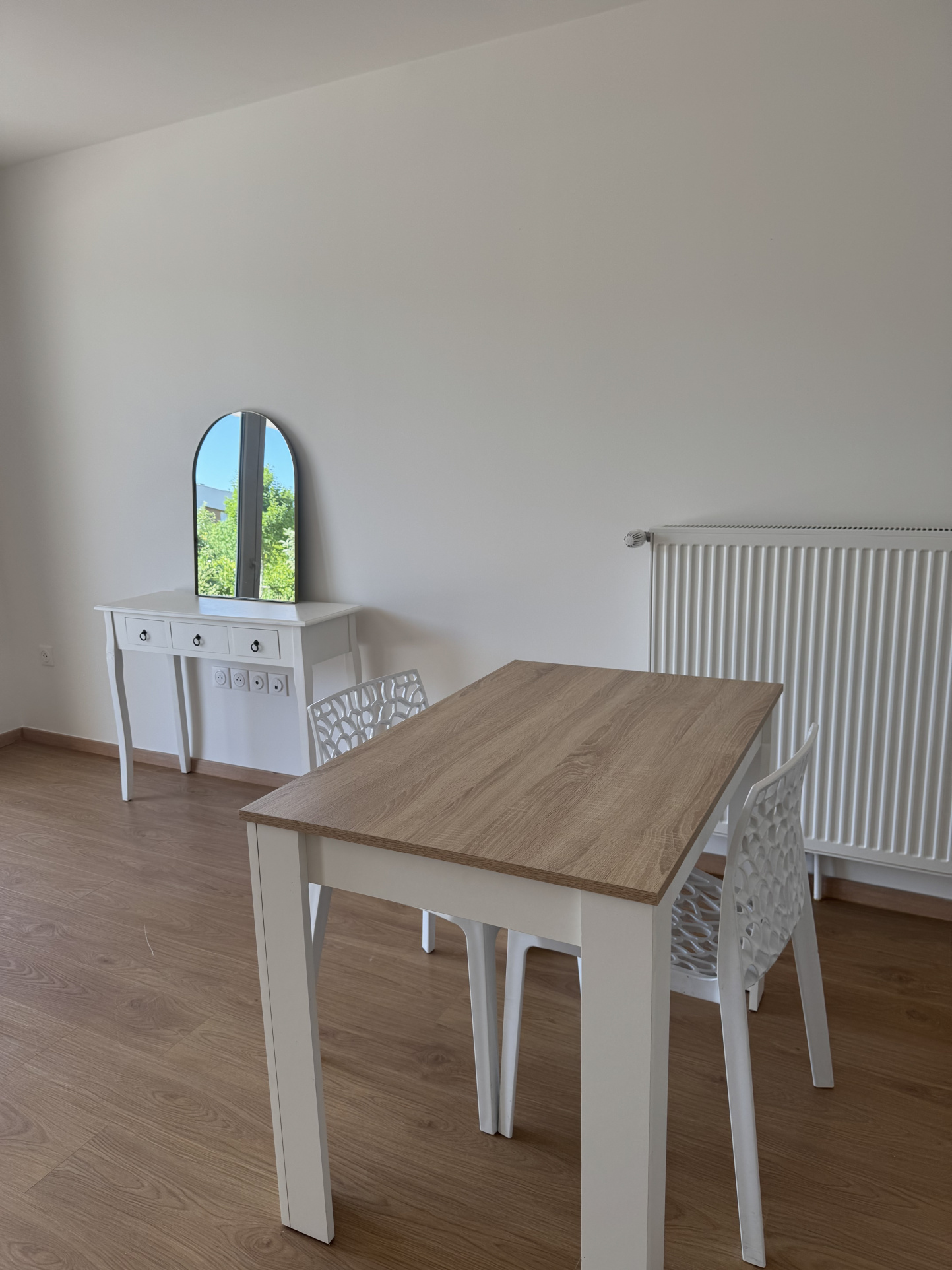 Immo80 – L'immobilier à Amiens et dans la Somme-T2 MEUBLÉ NEUF AVEC TERRASSE ET PARKING AMIENS