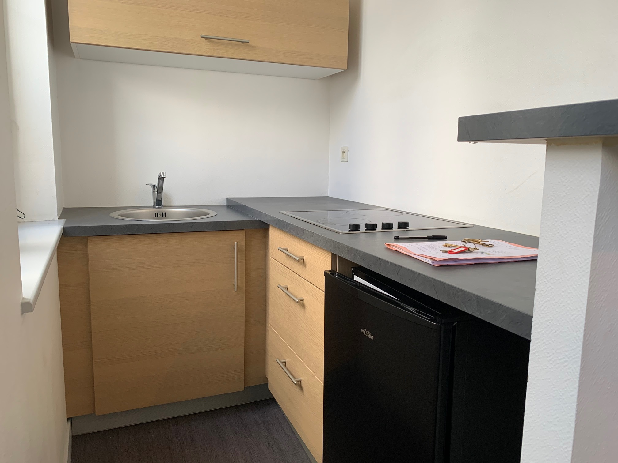 Immo80 – L'immobilier à Amiens et dans la Somme-STUDIO BAS HENRIVILLE – CENTRE AMIENS