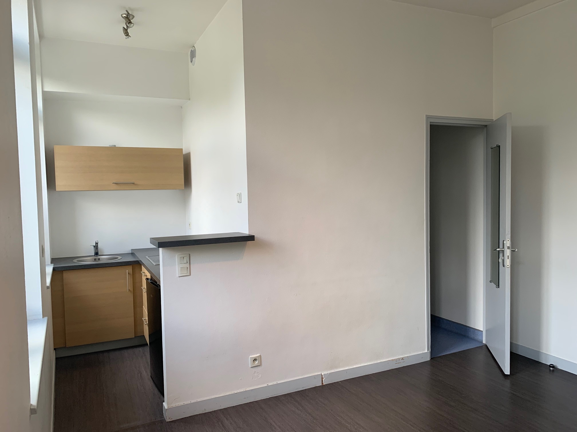 Immo80 – L'immobilier à Amiens et dans la Somme-STUDIO BAS HENRIVILLE – CENTRE AMIENS