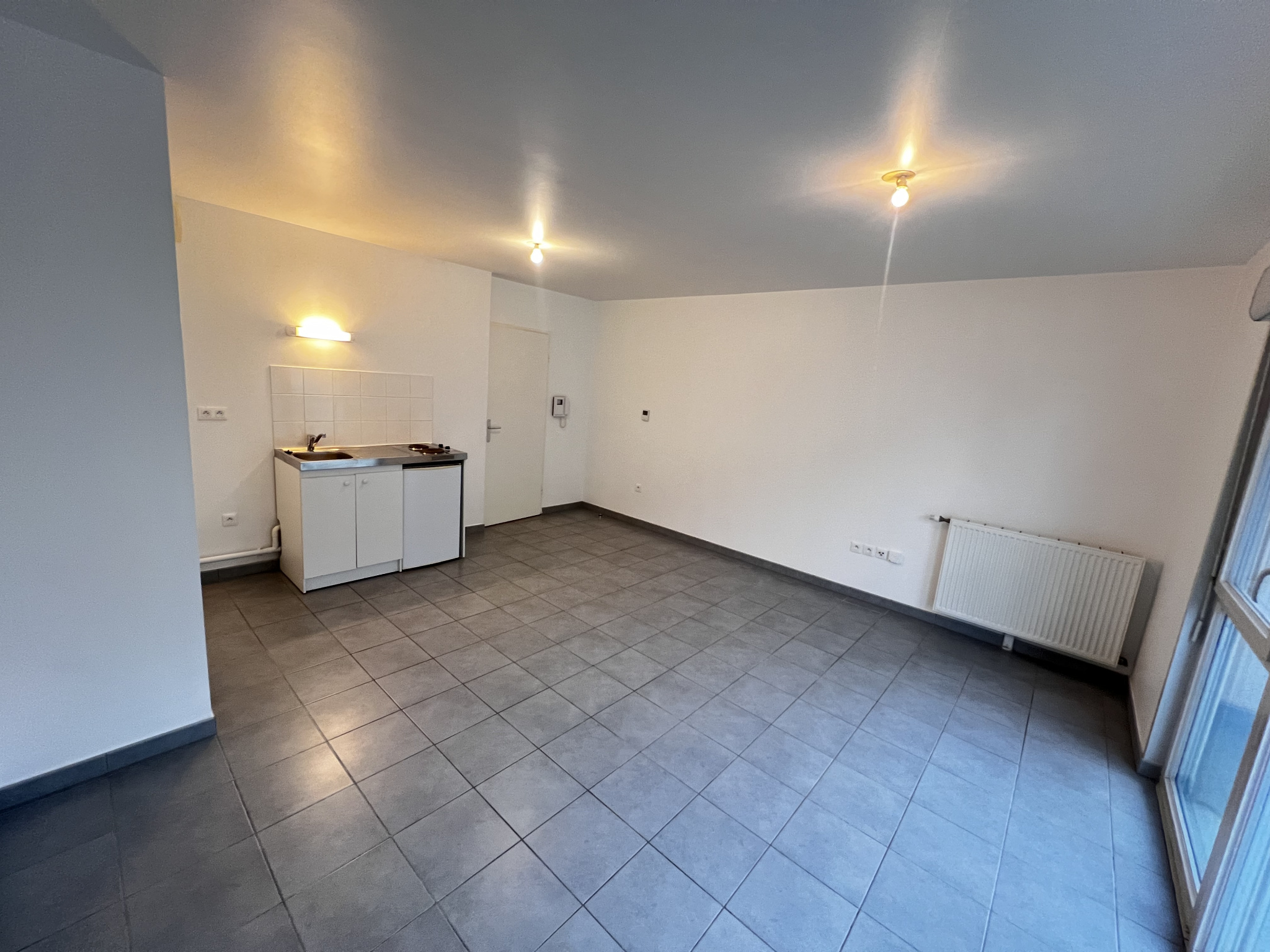 Immo80 – L'immobilier à Amiens et dans la Somme-T2 AVEC BALCON ET PARKING PONT-DE-METZ