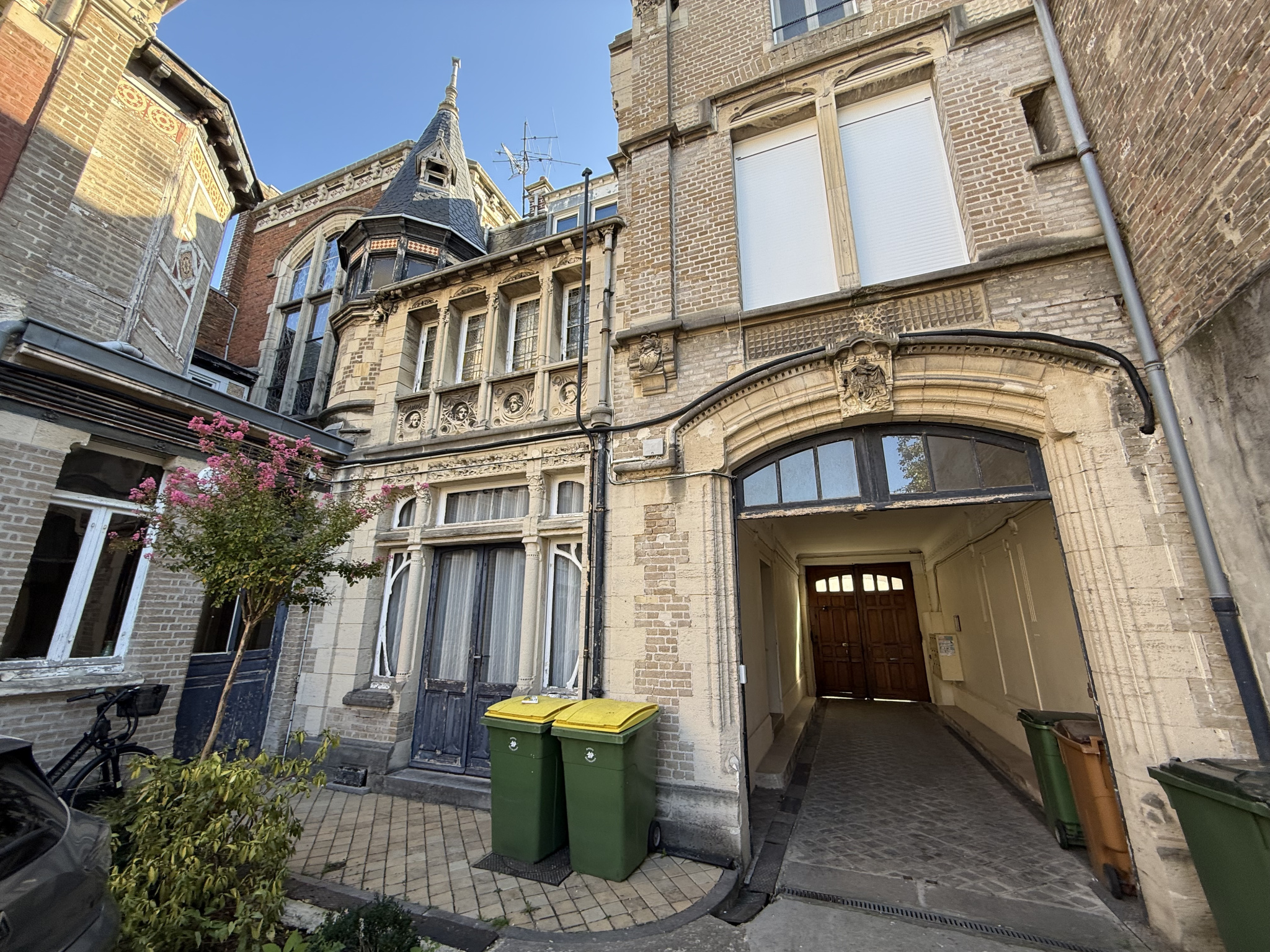 Immo80 – L'immobilier à Amiens et dans la Somme-LOFT D&rsquo;EXEPTION 135 m2 – BAS HENRIVILLE AMIENS