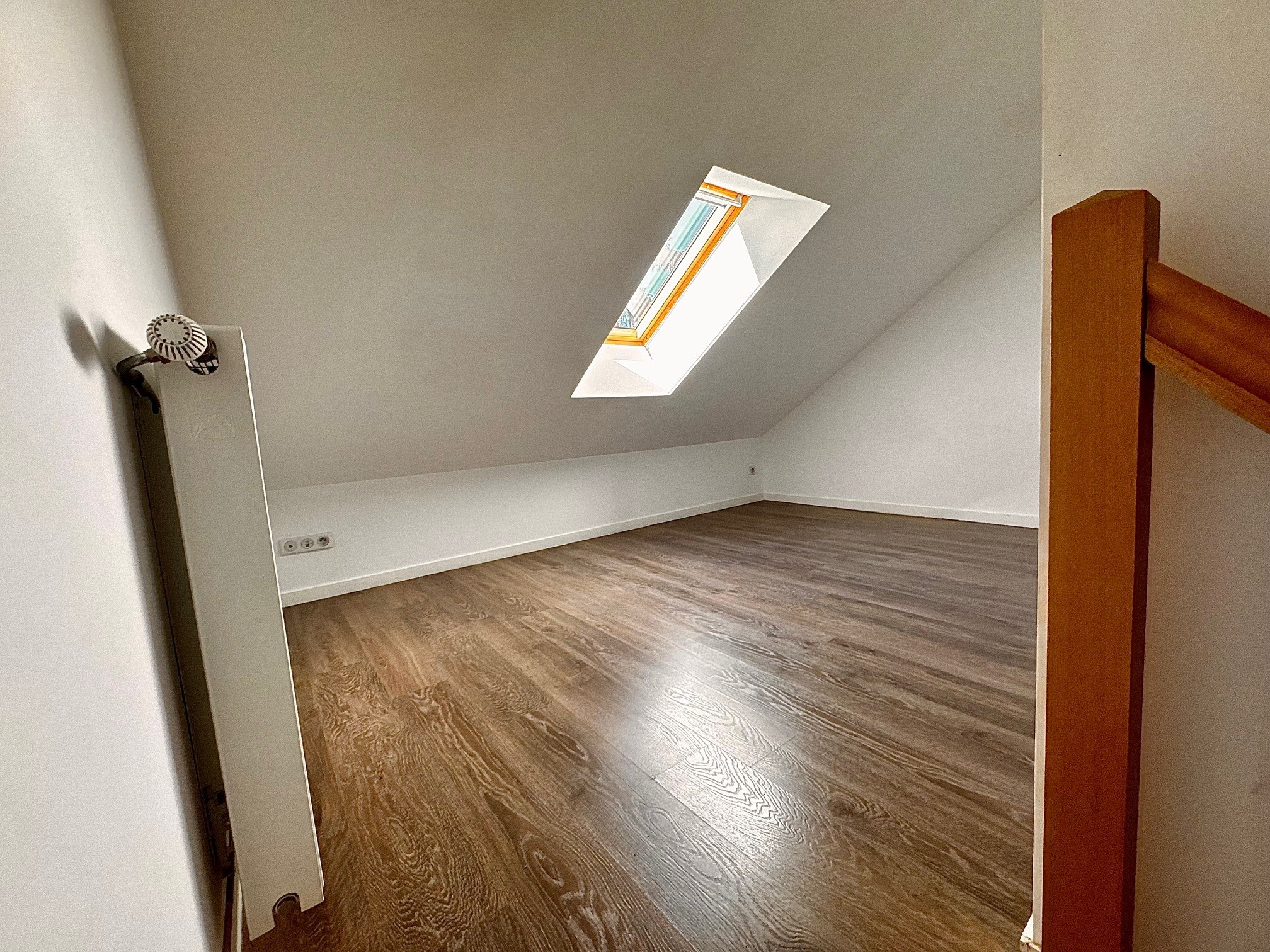 Immo80 – L'immobilier à Amiens et dans la Somme-TYPE 2 EN DUPLEX AVEC PARKING GARE AMIENS