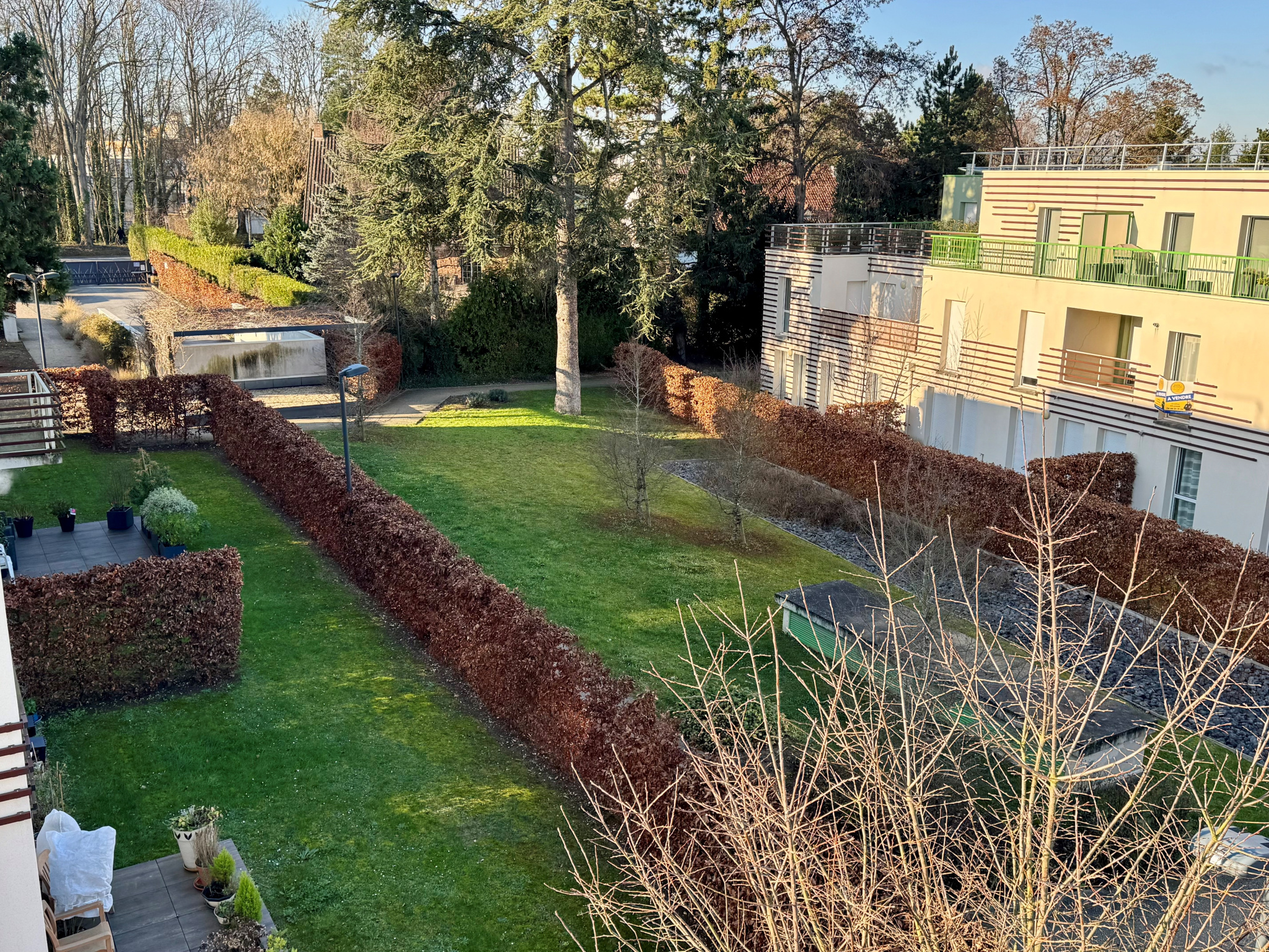 Immo80 – L'immobilier à Amiens et dans la Somme-Amiens SUD – T3 75m2 – 2 Chambres – Terrasse – Stationnement privée