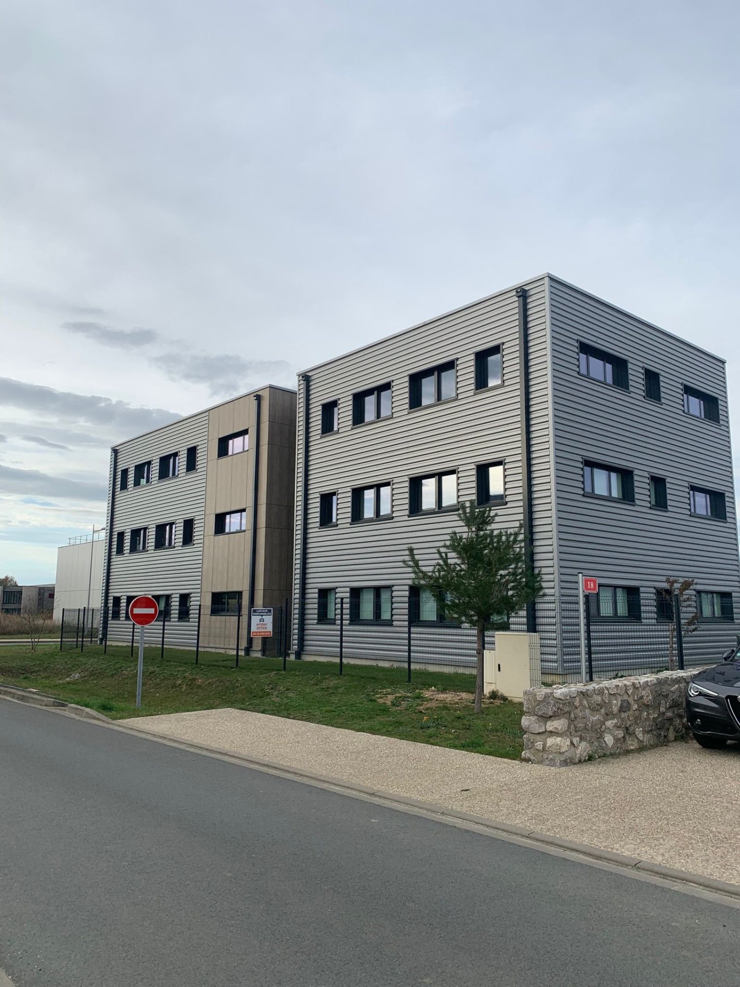 Immo80 – L'immobilier à Amiens et dans la Somme-BUREAUX ZAC Jules vernes Glisy