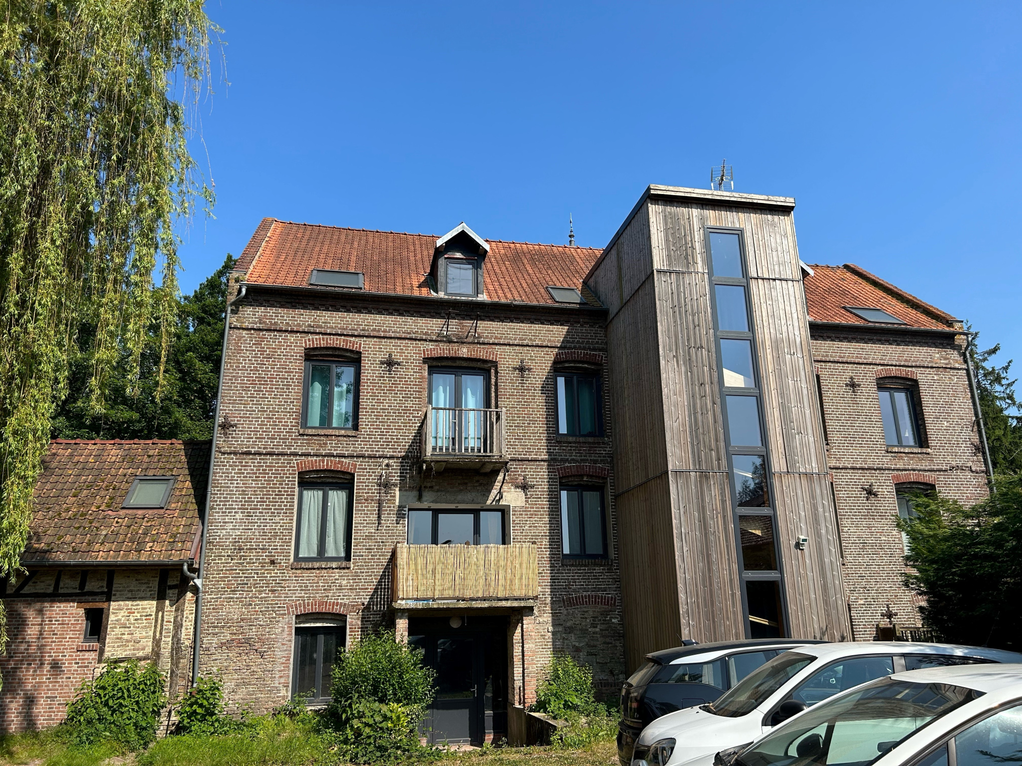 Immo80 – L'immobilier à Amiens et dans la Somme-T2 + parking SALOUEL proche CHU SUD