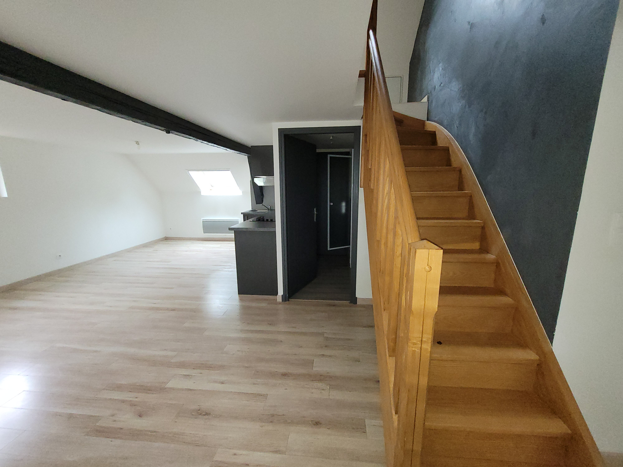 Immo80 – L'immobilier à Amiens et dans la Somme-T2 + parking SALOUEL proche CHU SUD