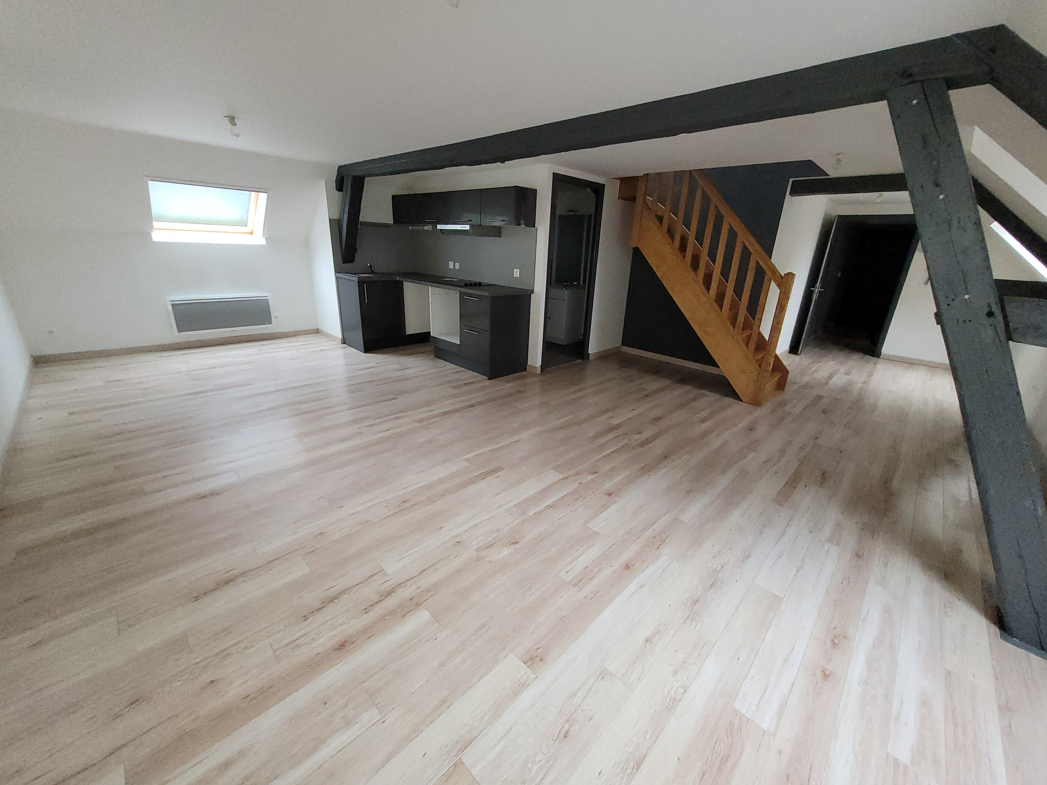 Immo80 – L'immobilier à Amiens et dans la Somme-T2 + parking SALOUEL proche CHU SUD