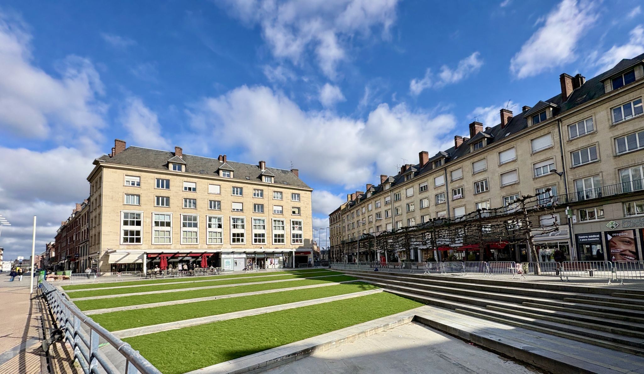 Immo80 – L'immobilier à Amiens et dans la Somme-Commerce à louer en hyper centre Amiens