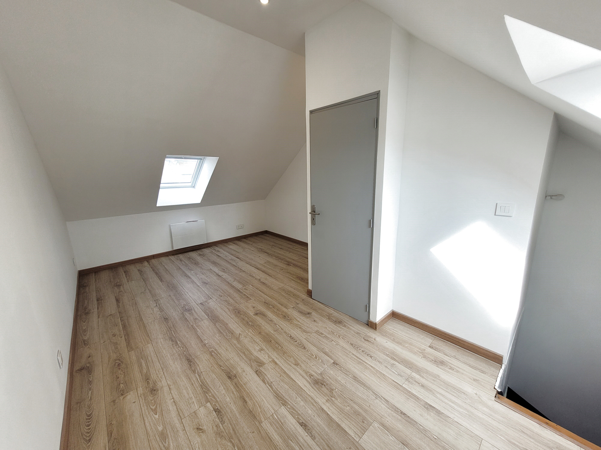 Immo80 – L'immobilier à Amiens et dans la Somme-MAISON T3 AVEC COUR AMIENS