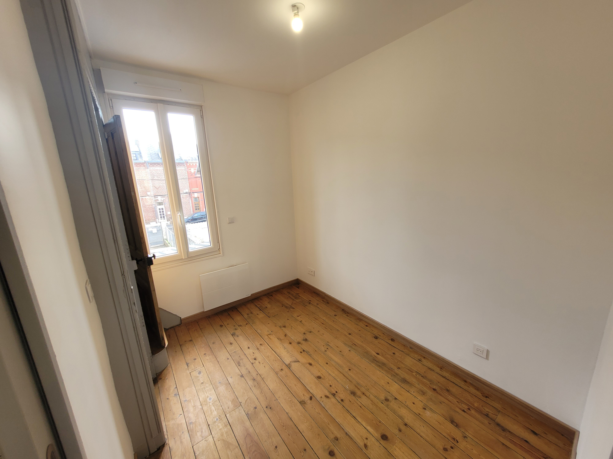 Immo80 – L'immobilier à Amiens et dans la Somme-MAISON T3 AVEC COUR AMIENS