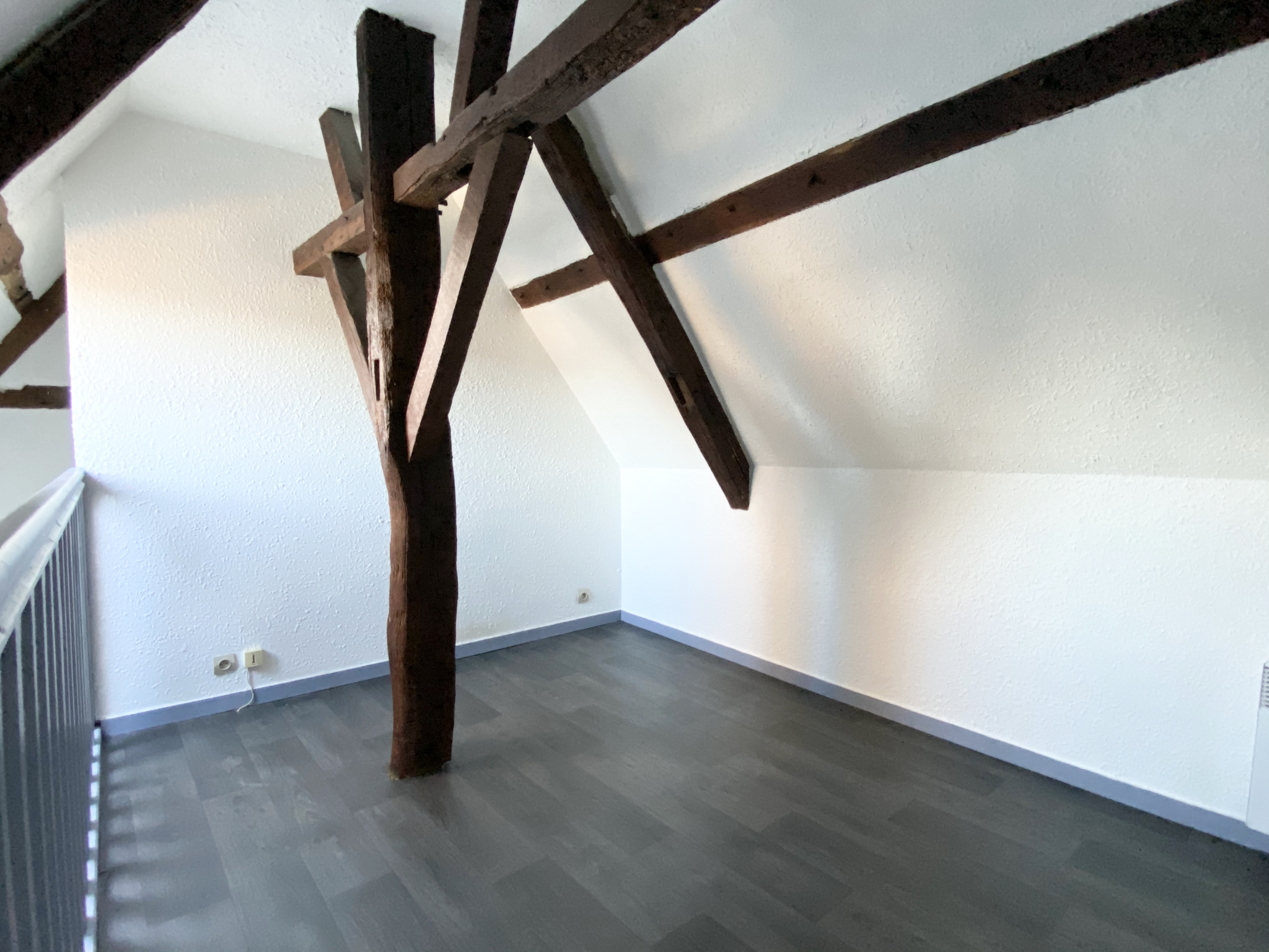 Immo80 – L'immobilier à Amiens et dans la Somme-TYPE 1 CENTRE VILLE CATHEDRALE – AMIENS