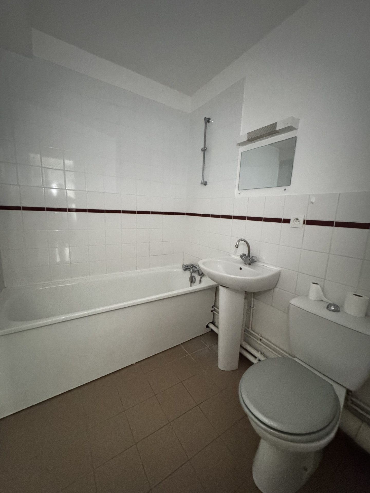 Immo80 – L'immobilier à Amiens et dans la Somme-STUDIO CENTRE VILLE AMIENS