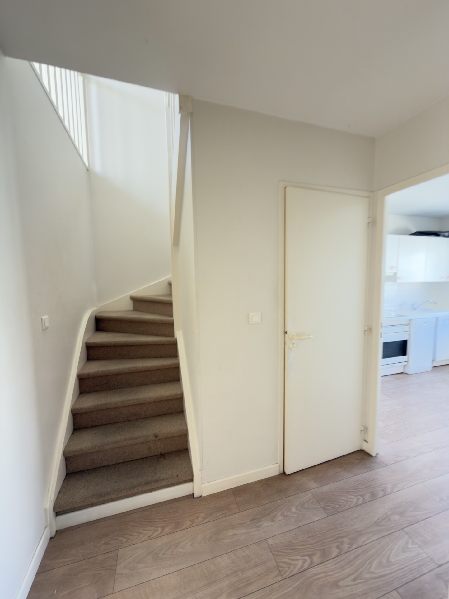 Immo80 – L'immobilier à Amiens et dans la Somme-T3 EN DUXPLEX DE 65M2 AVEC CAVE BALCON ET PLACE DE PARKING