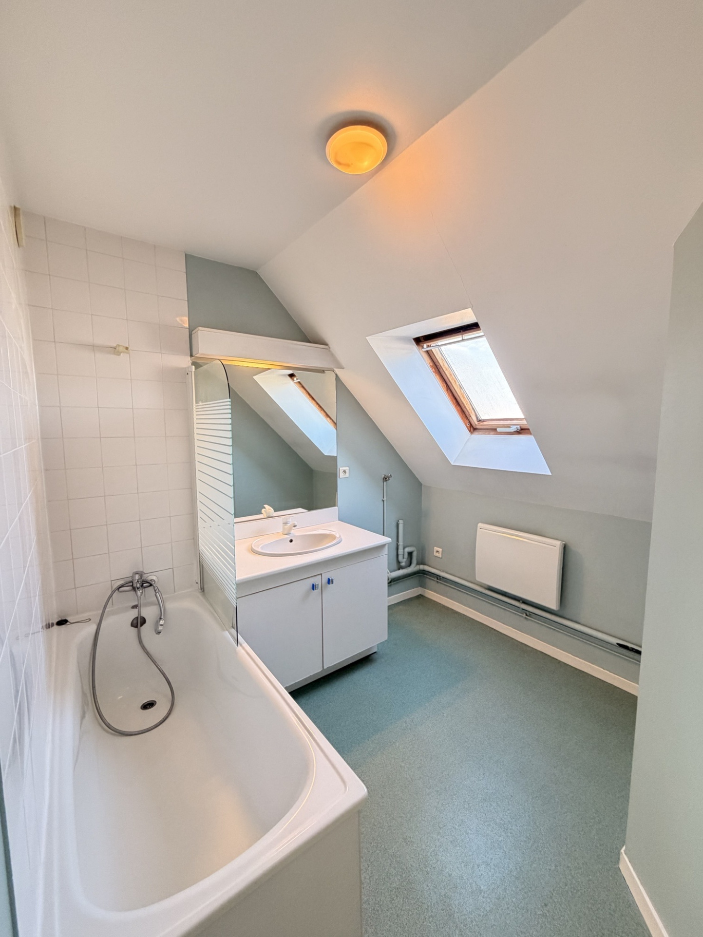 Immo80 – L'immobilier à Amiens et dans la Somme-T3 EN DUXPLEX DE 65M2 AVEC CAVE, BALCON ET PLACE DE PARKING