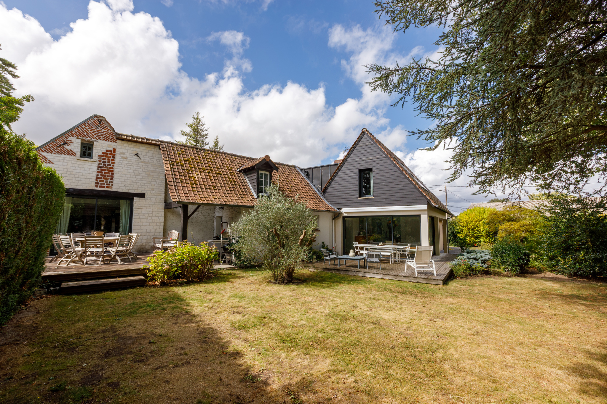 Immo80 – L'immobilier à Amiens et dans la Somme-Superbe maison de campagne rénovée par un architecte
