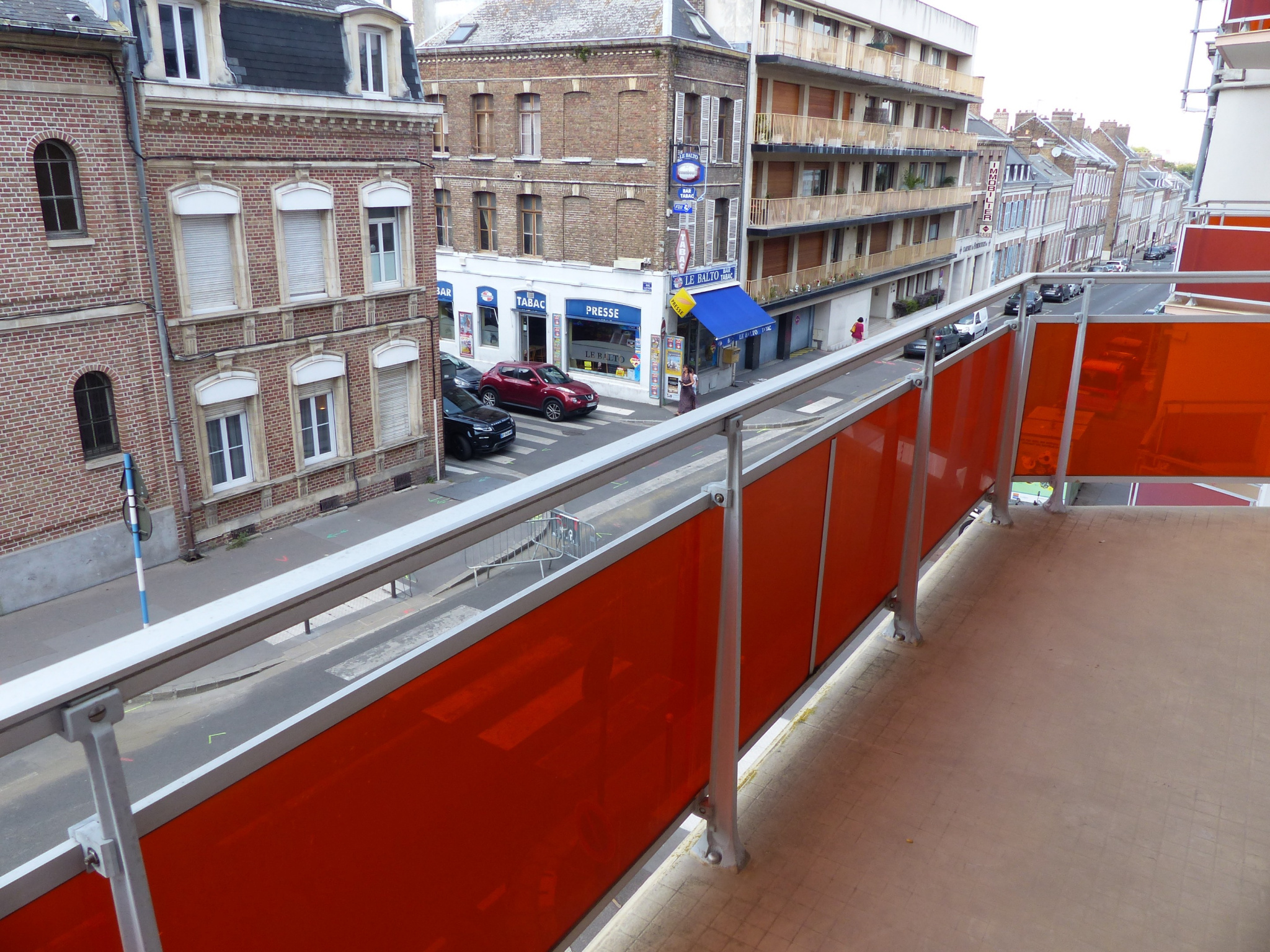 Immo80 – L'immobilier à Amiens et dans la Somme-TYPE 2 AVEC BALCON COEUR HENRIVILLE – AMIENS