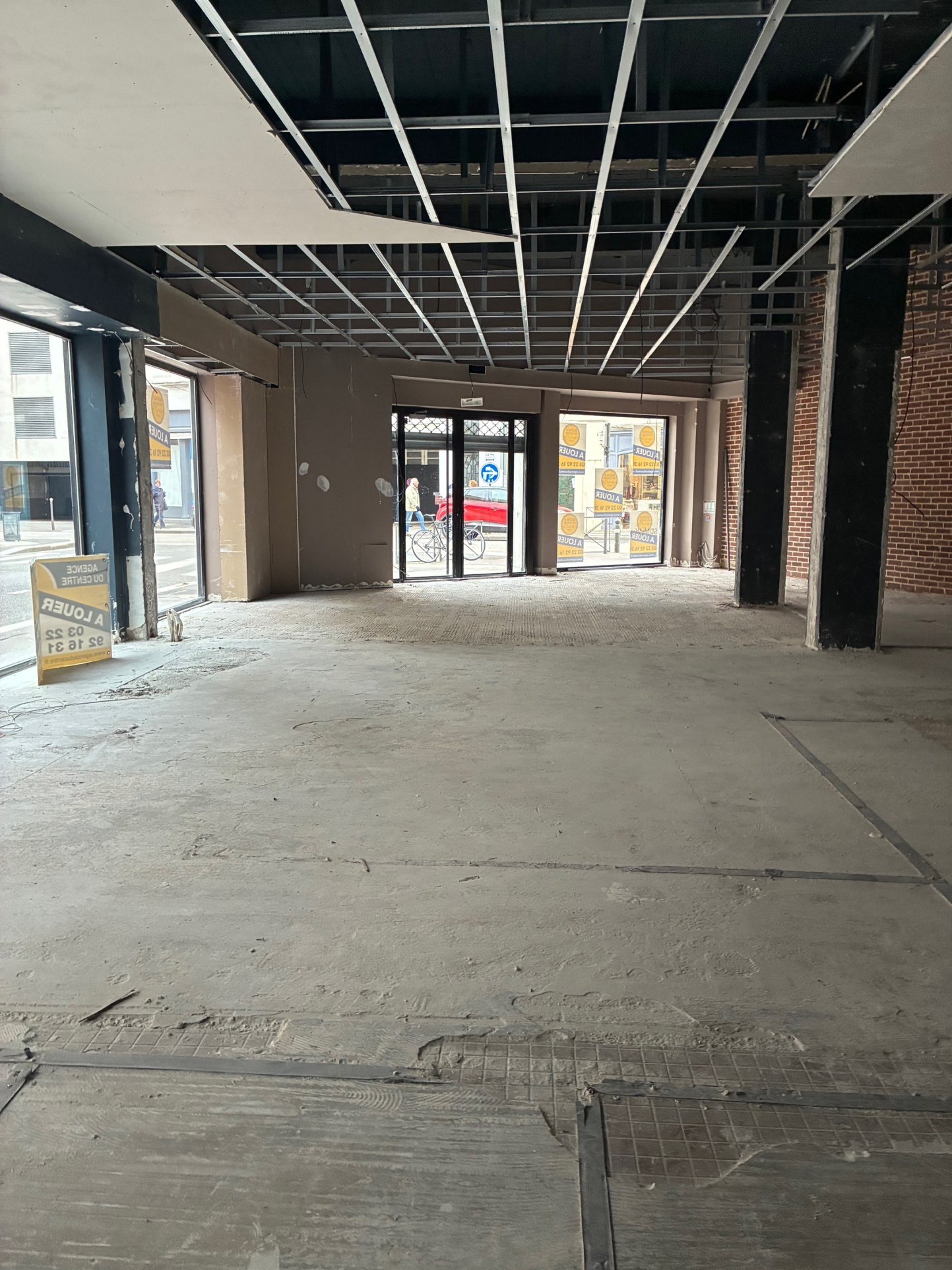 Immo80 – L'immobilier à Amiens et dans la Somme-LOCAL COMMERCIAL hyper CENTRE Amiens