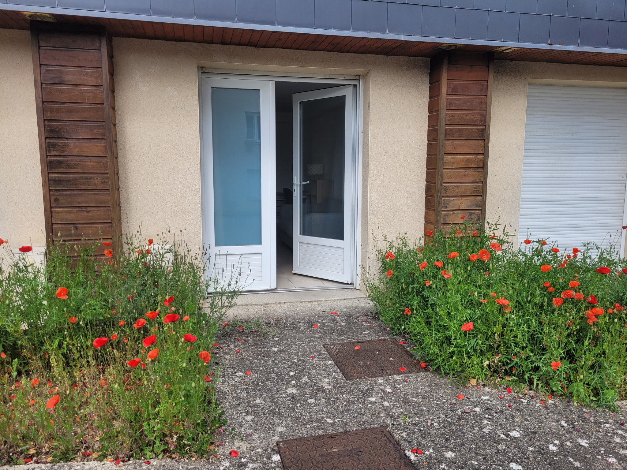Immo80 – L'immobilier à Amiens et dans la Somme-STUDIO MEUBLÉ AVEC PARKING AMIENS