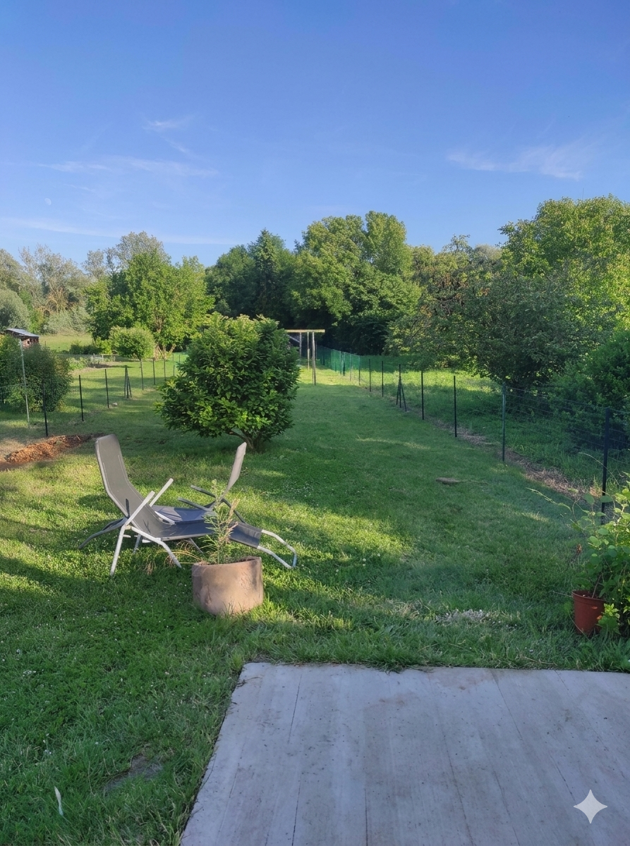 Immo80 – L'immobilier à Amiens et dans la Somme-MAISON T3 MEUBLÉE AVEC JARDIN – PONT DE METZ