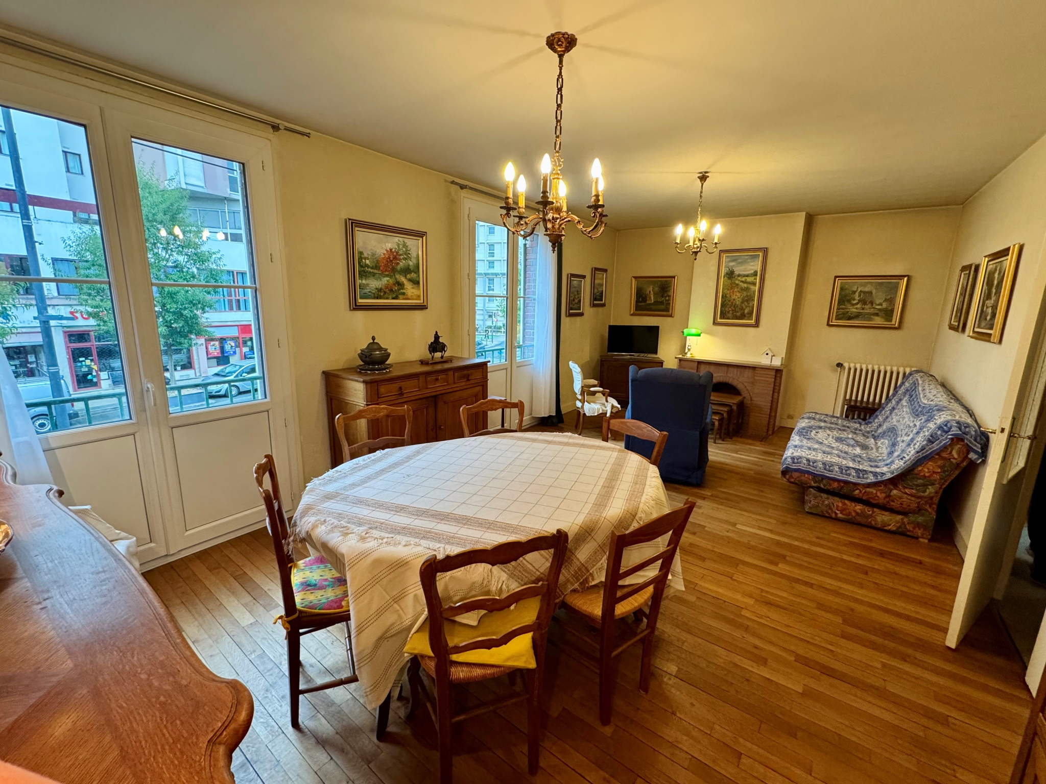 Immo80 – L'immobilier à Amiens et dans la Somme-Hyper centre-ville – T3 87m2 – Terrasse, Cave & Box