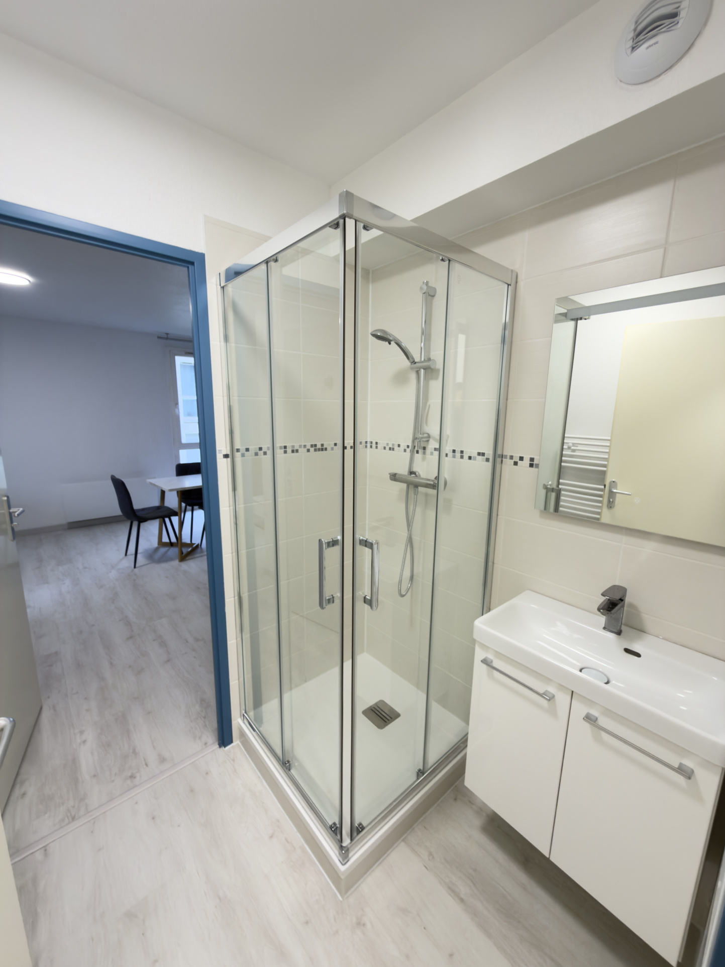 Immo80 – L'immobilier à Amiens et dans la Somme-T2 40m2 MEUBLE PARKING + TERRASSE