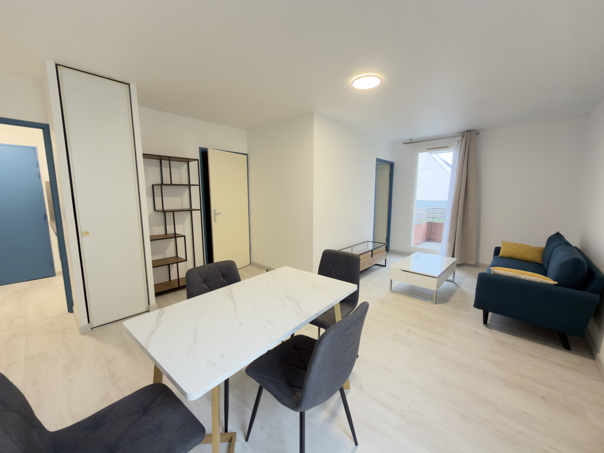 Immo80 – L'immobilier à Amiens et dans la Somme-T2 40m2 MEUBLE PARKING + TERRASSE