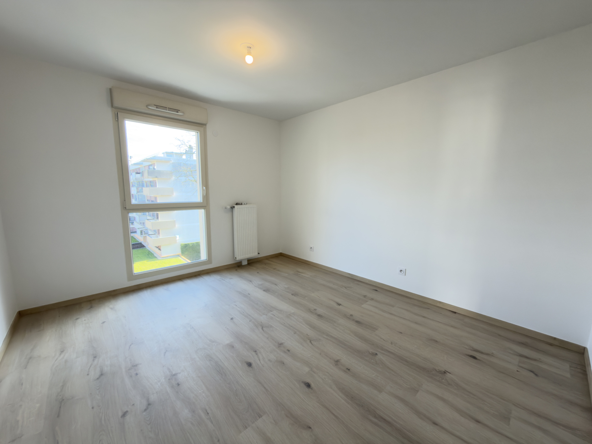 Immo80 – L'immobilier à Amiens et dans la Somme-APPARTMENT T3 AVEC BALCON ET PARKING – AMIENS