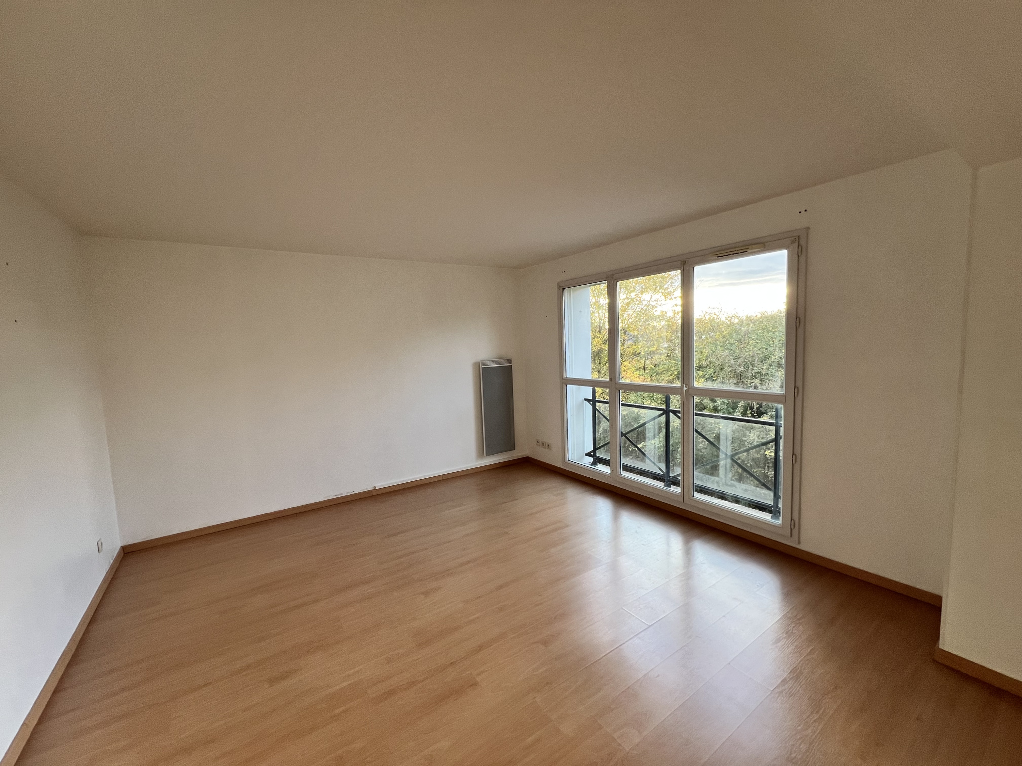 Immo80 – L'immobilier à Amiens et dans la Somme-T4 AVEC PARKING – MARCELCAVE