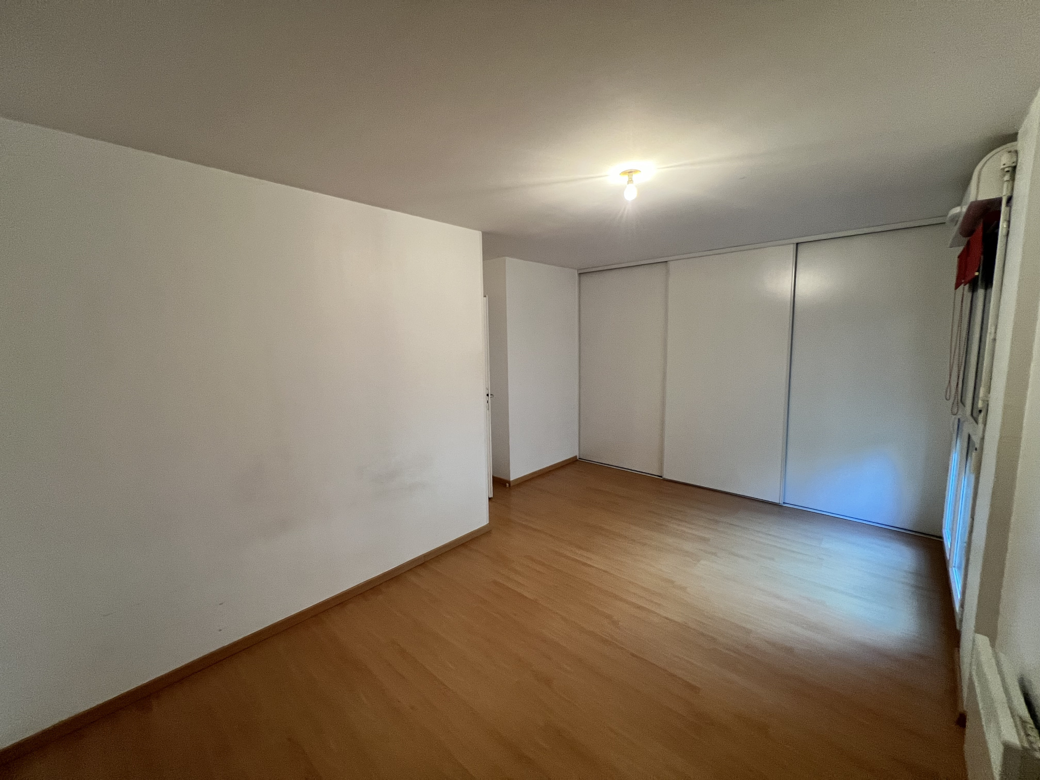 Immo80 – L'immobilier à Amiens et dans la Somme-T4 AVEC PARKING – MARCELCAVE