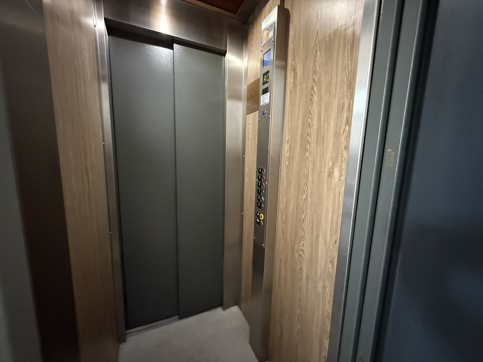 Immo80 – L'immobilier à Amiens et dans la Somme-EXCLUSIVITE APT T3 BALCON – ASCENSEUR – DERNIER ETAGE 74 m2