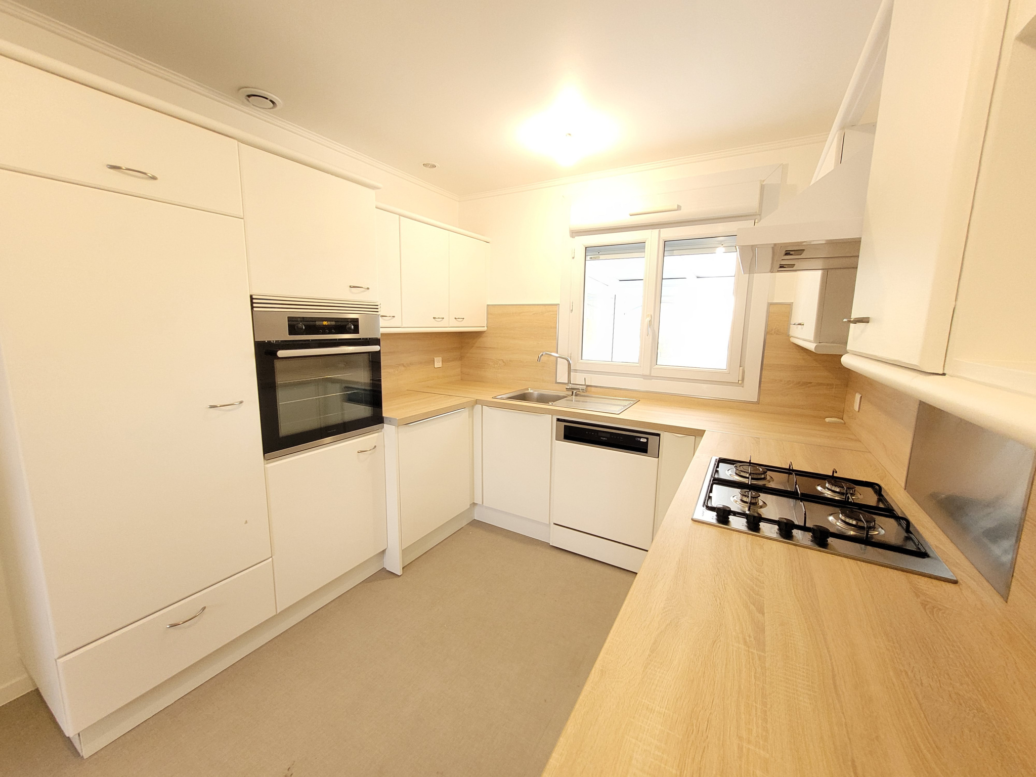 Immo80 – L'immobilier à Amiens et dans la Somme-PAVILLON T4 JARDIN ET GARAGES – SAINS EN AMIENOIS